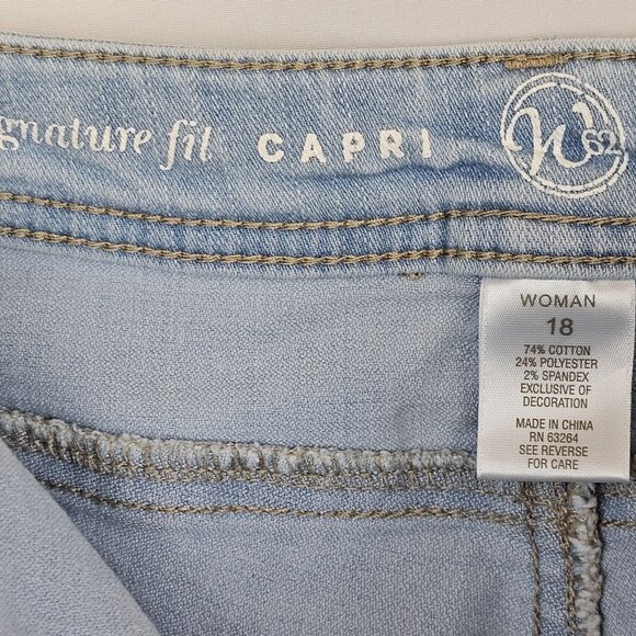 Womens Summer Mom Jeans Capri Light Wash Basic Casual Comfy Cozy Skinny 18 Blue - Picture 12 of 14